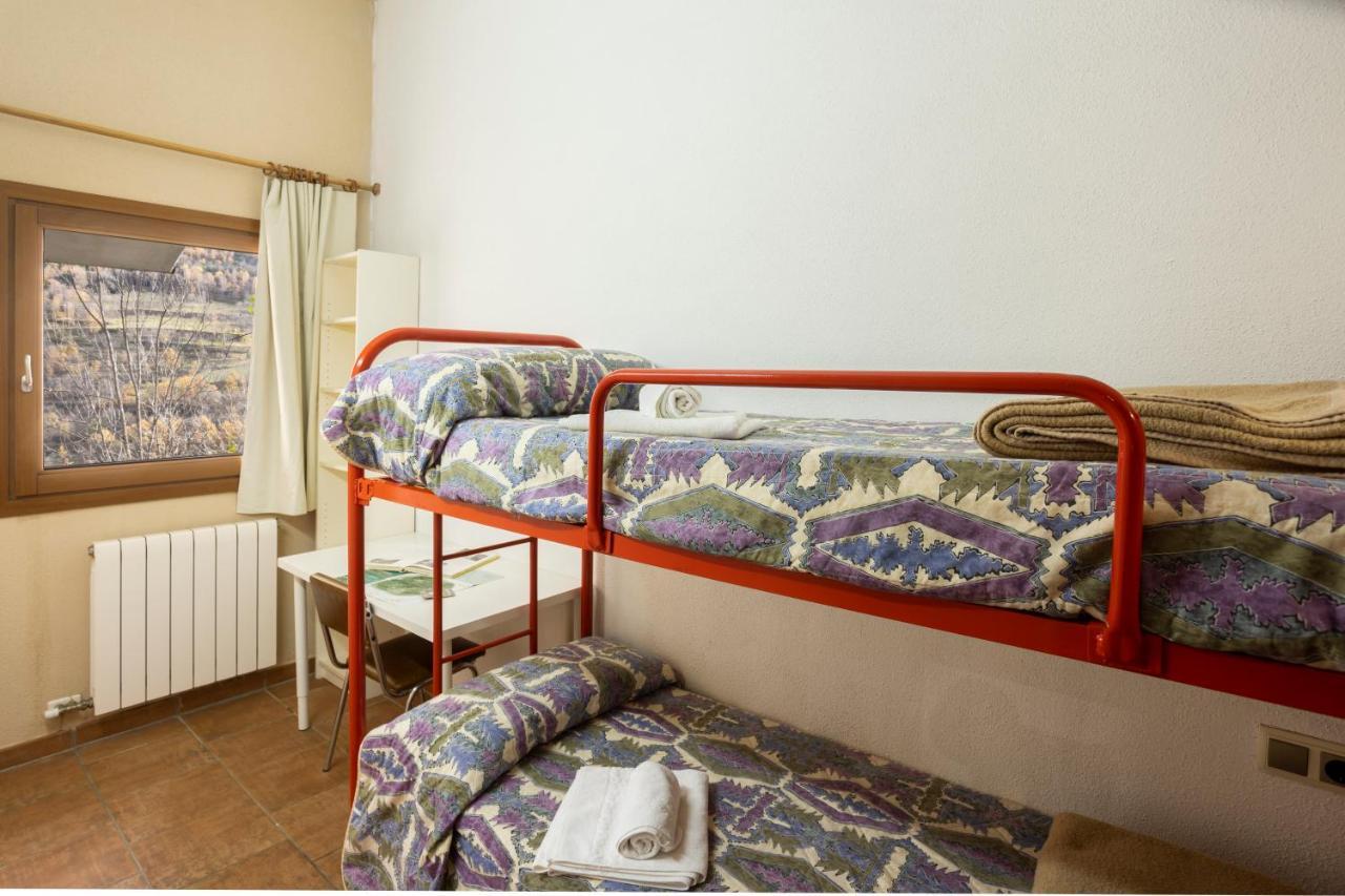 Hostal Les Roquetes Queralbs Esterno foto